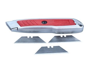 Kand 61x33 mm-es trapézpégével, rejtet, 3 kand